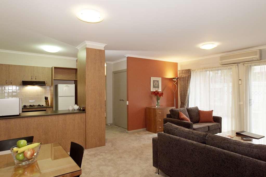 Ringwood Royale Aparthotel Amenities photo